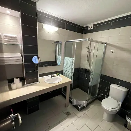 Village Mare Residences Apartment